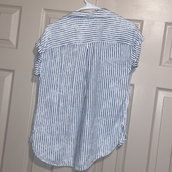American Eagle Striped Button Down Shirt - Picture 4 of 4